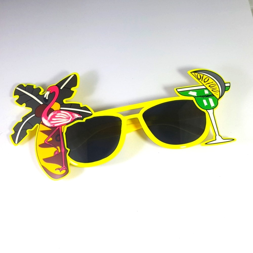 3/25$* Beach Party Sunglasses Glasses